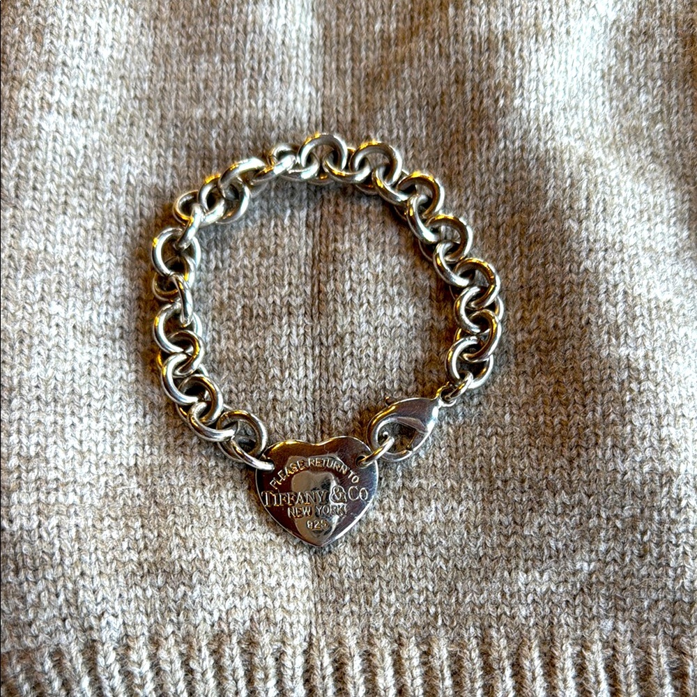 Tiffany & Co. Silver Heart Tag Bracelet